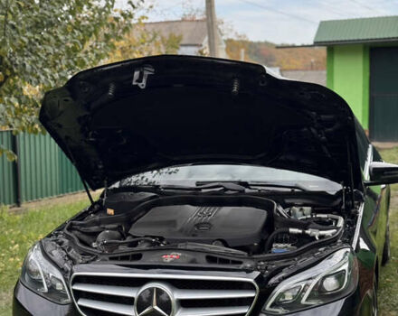 Мерседес Е-Клас 2014 у Городенке на Automoto.ua Чорний Мерседес Е-Клас, об'ємом двигуна 2.14 л та пробігом 332 тис. км за 20200 $, фото 11 на Automoto.ua