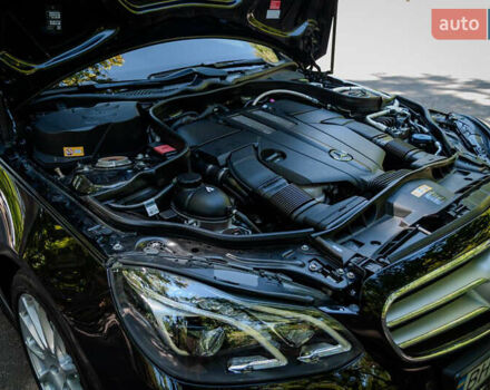 Черный Мерседес Е-Класс, объемом двигателя 3 л и пробегом 172 тыс. км за 23999 $, фото 28 на Automoto.ua