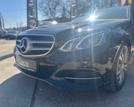 Черный Мерседес Е-Класс, объемом двигателя 2.2 л и пробегом 250 тыс. км за 18500 $, фото 4 на Automoto.ua