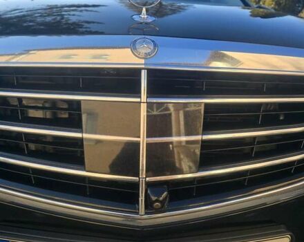 Черный Мерседес Е-Класс, объемом двигателя 3 л и пробегом 237 тыс. км за 22500 $, фото 25 на Automoto.ua