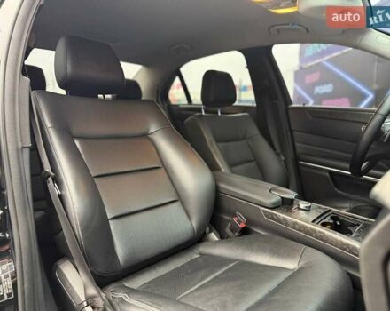 Чорний Мерседес Е-Клас, об'ємом двигуна 2.14 л та пробігом 246 тис. км за 16499 $, фото 14 на Automoto.ua