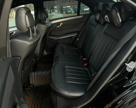 Черный Мерседес Е-Класс, объемом двигателя 2.1 л и пробегом 257 тыс. км за 19500 $, фото 19 на Automoto.ua