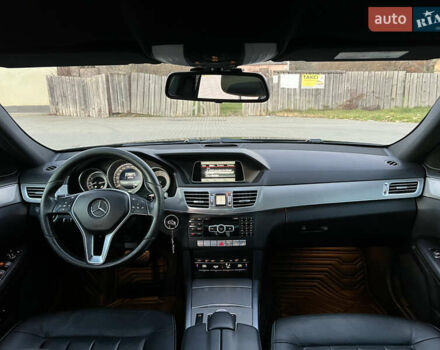 Черный Мерседес Е-Класс, объемом двигателя 2.2 л и пробегом 257 тыс. км за 19500 $, фото 34 на Automoto.ua