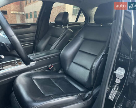 Черный Мерседес Е-Класс, объемом двигателя 2.14 л и пробегом 305 тыс. км за 14700 $, фото 10 на Automoto.ua