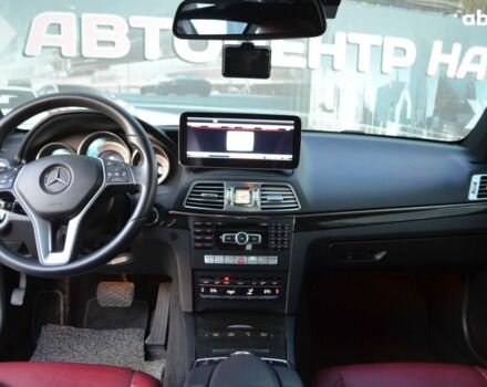 Черный Мерседес Е-Класс, объемом двигателя 0 л и пробегом 128 тыс. км за 17900 $, фото 16 на Automoto.ua