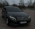 Черный Мерседес Е-Класс, объемом двигателя 2.2 л и пробегом 203 тыс. км за 19000 $, фото 1 на Automoto.ua