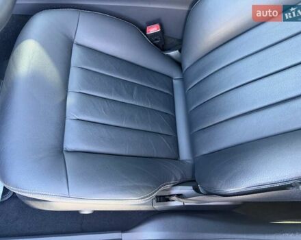 Черный Мерседес Е-Класс, объемом двигателя 1.99 л и пробегом 111 тыс. км за 22500 $, фото 30 на Automoto.ua