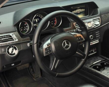 Чорний Мерседес Е-Клас, об'ємом двигуна 2.1 л та пробігом 246 тис. км за 16499 $, фото 9 на Automoto.ua