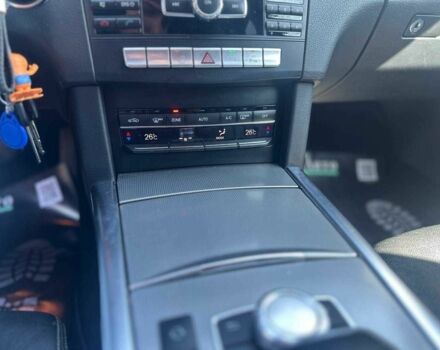 Черный Мерседес Е-Класс, объемом двигателя 2.2 л и пробегом 250 тыс. км за 18500 $, фото 13 на Automoto.ua