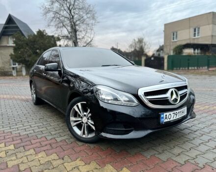 Чорний Мерседес Е-Клас, об'ємом двигуна 2.1 л та пробігом 250 тис. км за 12500 $, фото 4 на Automoto.ua