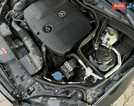 Черный Мерседес Е-Класс, объемом двигателя 2.2 л и пробегом 257 тыс. км за 19500 $, фото 41 на Automoto.ua