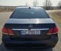 Черный Мерседес Е-Класс, объемом двигателя 2 л и пробегом 405 тыс. км за 15500 $, фото 3 на Automoto.ua