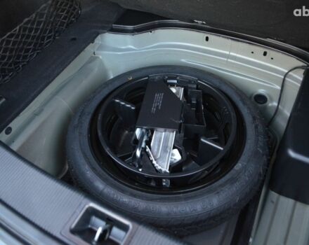 Черный Мерседес Е-Класс, объемом двигателя 0 л и пробегом 128 тыс. км за 17900 $, фото 8 на Automoto.ua