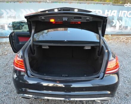 Черный Мерседес Е-Класс, объемом двигателя 0 л и пробегом 128 тыс. км за 17900 $, фото 6 на Automoto.ua