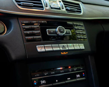 Черный Мерседес Е-Класс, объемом двигателя 3 л и пробегом 172 тыс. км за 23999 $, фото 55 на Automoto.ua