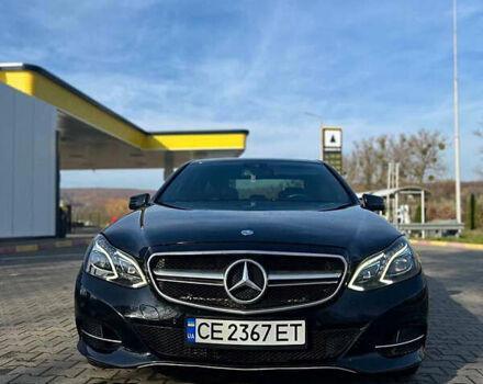 Черный Мерседес Е-Класс, объемом двигателя 2.2 л и пробегом 452 тыс. км за 15500 $, фото 4 на Automoto.ua