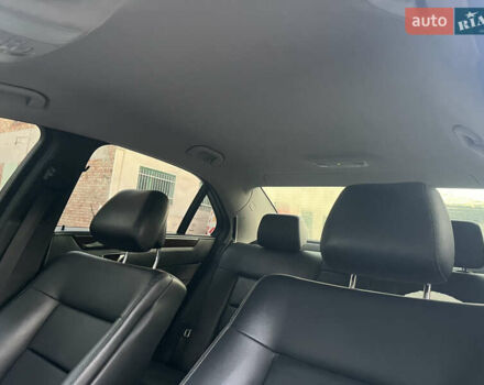 Черный Мерседес Е-Класс, объемом двигателя 2.14 л и пробегом 305 тыс. км за 14700 $, фото 16 на Automoto.ua