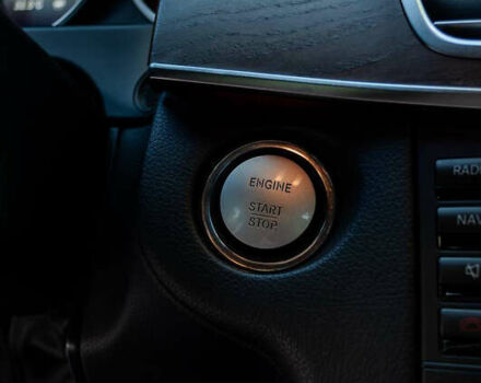 Черный Мерседес Е-Класс, объемом двигателя 3 л и пробегом 172 тыс. км за 23999 $, фото 57 на Automoto.ua