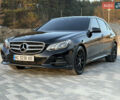 Черный Мерседес Е-Класс, объемом двигателя 2.2 л и пробегом 215 тыс. км за 16900 $, фото 1 на Automoto.ua