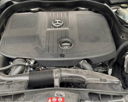 Мерседес Е-Клас 2014 у Городенке на Automoto.ua Чорний Мерседес Е-Клас, об'ємом двигуна 2.14 л та пробігом 332 тис. км за 20200 $, фото 12 на Automoto.ua