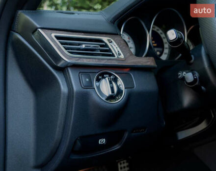 Черный Мерседес Е-Класс, объемом двигателя 3 л и пробегом 172 тыс. км за 23999 $, фото 49 на Automoto.ua