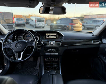 Чорний Мерседес Е-Клас, об'ємом двигуна 2.14 л та пробігом 258 тис. км за 19700 $, фото 6 на Automoto.ua