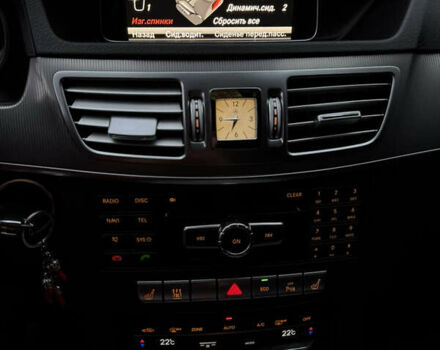 Мерседес Е-Клас 2014 у Городенке на Automoto.ua Чорний Мерседес Е-Клас, об'ємом двигуна 2.14 л та пробігом 332 тис. км за 20200 $, фото 39 на Automoto.ua