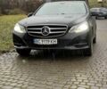 Чорний Мерседес Е-Клас, об'ємом двигуна 2 л та пробігом 300 тис. км за 12800 $, фото 1 на Automoto.ua