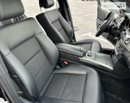 Чорний Мерседес Е-Клас, об'ємом двигуна 2.2 л та пробігом 356 тис. км за 17500 $, фото 48 на Automoto.ua