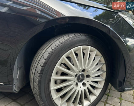 Черный Мерседес Е-Класс, объемом двигателя 2.1 л и пробегом 277 тыс. км за 19000 $, фото 23 на Automoto.ua