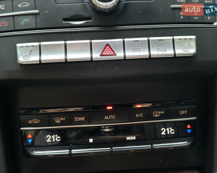 Черный Мерседес Е-Класс, объемом двигателя 2.1 л и пробегом 277 тыс. км за 19000 $, фото 30 на Automoto.ua