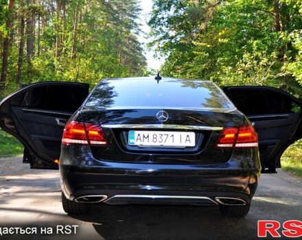 Черный Мерседес Е-Класс, объемом двигателя 2.1 л и пробегом 211 тыс. км за 19999 $, фото 6 на Automoto.ua