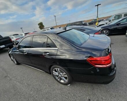 Черный Мерседес Е-Класс, объемом двигателя 2.1 л и пробегом 82 тыс. км за 4300 $, фото 3 на Automoto.ua