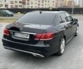 Черный Мерседес Е-Класс, объемом двигателя 2.1 л и пробегом 285 тыс. км за 20000 $, фото 9 на Automoto.ua
