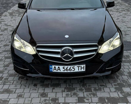 Чорний Мерседес Е-Клас, об'ємом двигуна 1.99 л та пробігом 211 тис. км за 18500 $, фото 3 на Automoto.ua