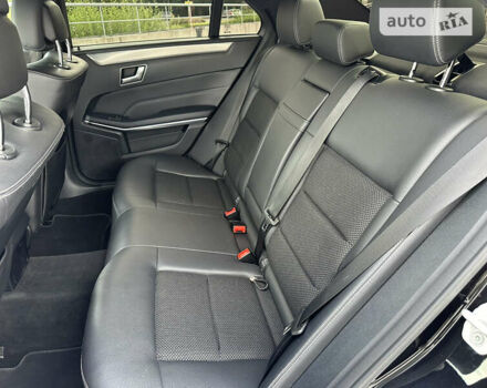 Чорний Мерседес Е-Клас, об'ємом двигуна 2.2 л та пробігом 356 тис. км за 17500 $, фото 60 на Automoto.ua