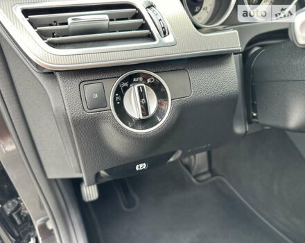 Чорний Мерседес Е-Клас, об'ємом двигуна 2.2 л та пробігом 356 тис. км за 17500 $, фото 34 на Automoto.ua