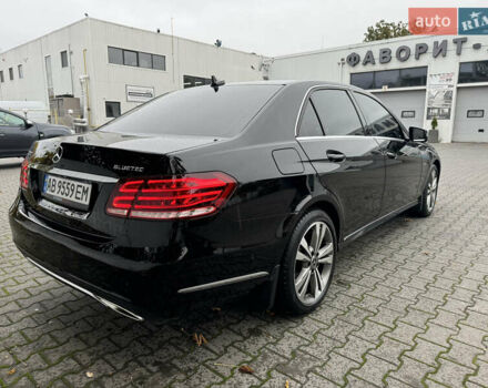 Черный Мерседес Е-Класс, объемом двигателя 2.14 л и пробегом 140 тыс. км за 11000 $, фото 21 на Automoto.ua