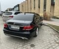 Черный Мерседес Е-Класс, объемом двигателя 2.1 л и пробегом 285 тыс. км за 20000 $, фото 4 на Automoto.ua