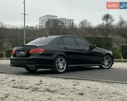 Черный Мерседес Е-Класс, объемом двигателя 3 л и пробегом 156 тыс. км за 23500 $, фото 13 на Automoto.ua