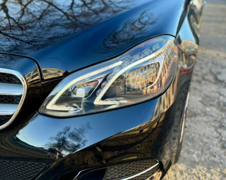 Черный Мерседес Е-Класс, объемом двигателя 2.14 л и пробегом 267 тыс. км за 17000 $, фото 24 на Automoto.ua