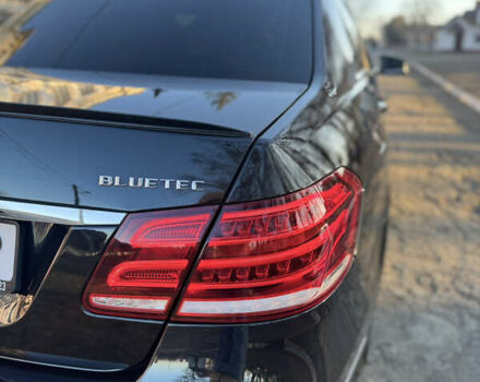 Черный Мерседес Е-Класс, объемом двигателя 2.14 л и пробегом 267 тыс. км за 17000 $, фото 21 на Automoto.ua