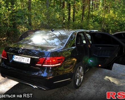 Черный Мерседес Е-Класс, объемом двигателя 2.1 л и пробегом 211 тыс. км за 19999 $, фото 7 на Automoto.ua