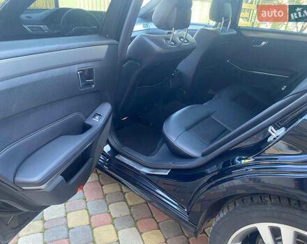 Мерседес Е-Класс 2015 в Воловце на Automoto.ua Черный Мерседес Е-Класс, объемом двигателя 2.2 л и пробегом 230 тыс. км за 22500 $, фото 17 на Automoto.ua