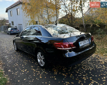 Черный Мерседес Е-Класс, объемом двигателя 2.2 л и пробегом 210 тыс. км за 15900 $, фото 5 на Automoto.ua