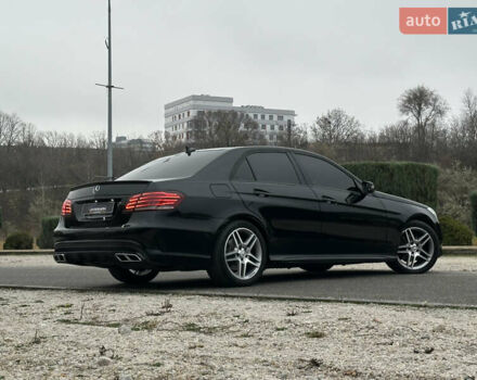 Черный Мерседес Е-Класс, объемом двигателя 3 л и пробегом 156 тыс. км за 23500 $, фото 11 на Automoto.ua