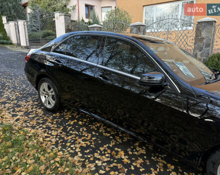 Черный Мерседес Е-Класс, объемом двигателя 2.2 л и пробегом 210 тыс. км за 15900 $, фото 7 на Automoto.ua