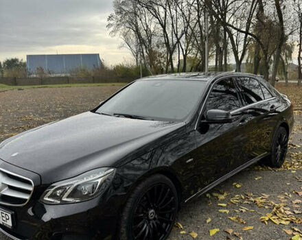 Черный Мерседес Е-Класс, объемом двигателя 2.14 л и пробегом 267 тыс. км за 18500 $, фото 1 на Automoto.ua