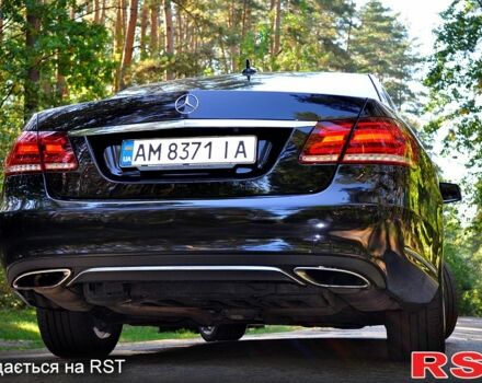 Черный Мерседес Е-Класс, объемом двигателя 2.1 л и пробегом 211 тыс. км за 19999 $, фото 13 на Automoto.ua