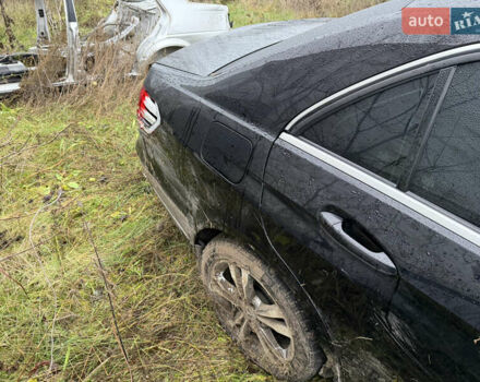 Черный Мерседес Е-Класс, объемом двигателя 2.14 л и пробегом 140 тыс. км за 11000 $, фото 5 на Automoto.ua